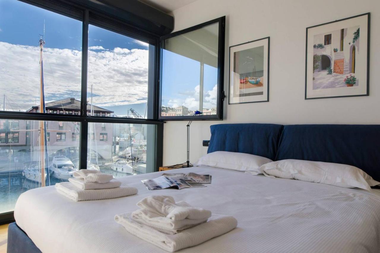 Joivy Exclusive Seaview Flat For 4, In Central Appartement Genua