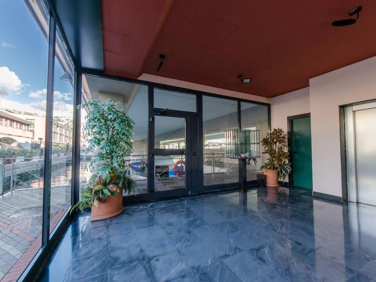 Joivy Exclusive Seaview Flat For 4, In Central *